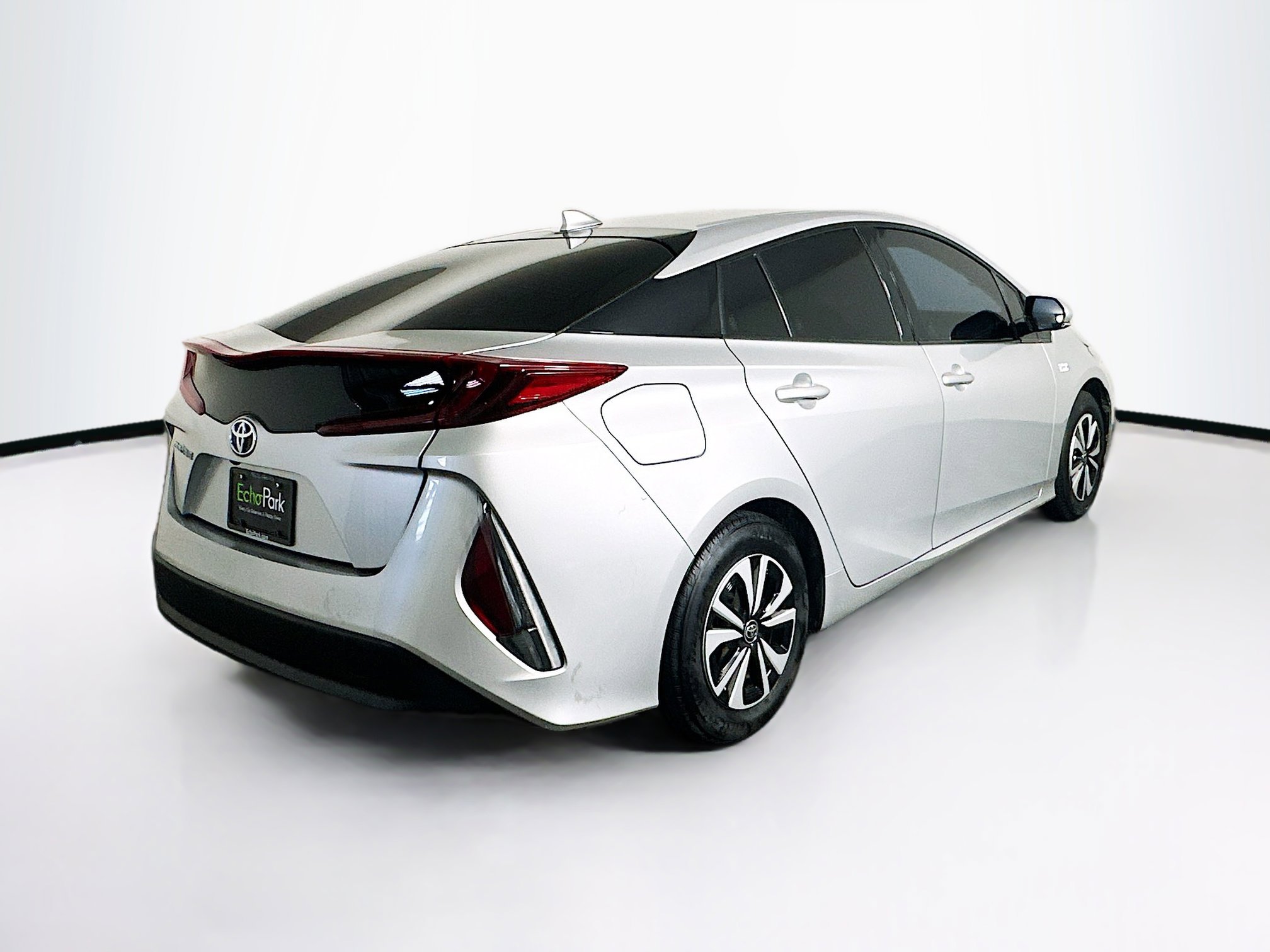 Used 2019 Toyota Prius Prime Premium w/ Carpet Mat Package FWD image 9