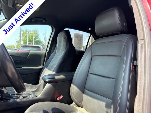 Used 2022 Chevrolet Equinox RS w/ RS Leather Package FWD image 9