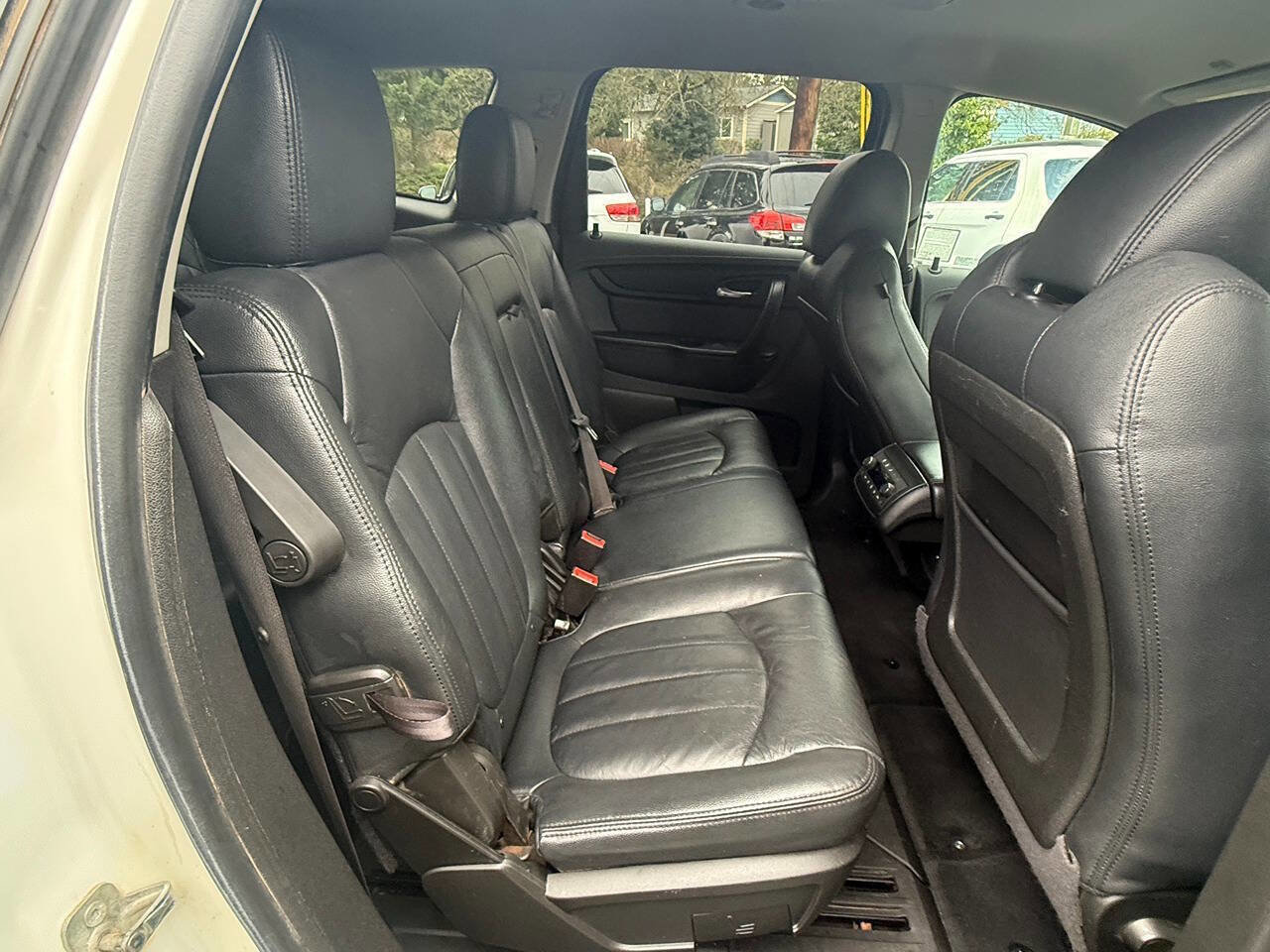 Used 2014 Chevrolet Traverse LT AWD/4WD image 14