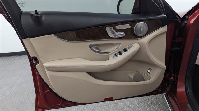 Used 2018 Mercedes-Benz C 300 Sedan w/ Multimedia Package image 13