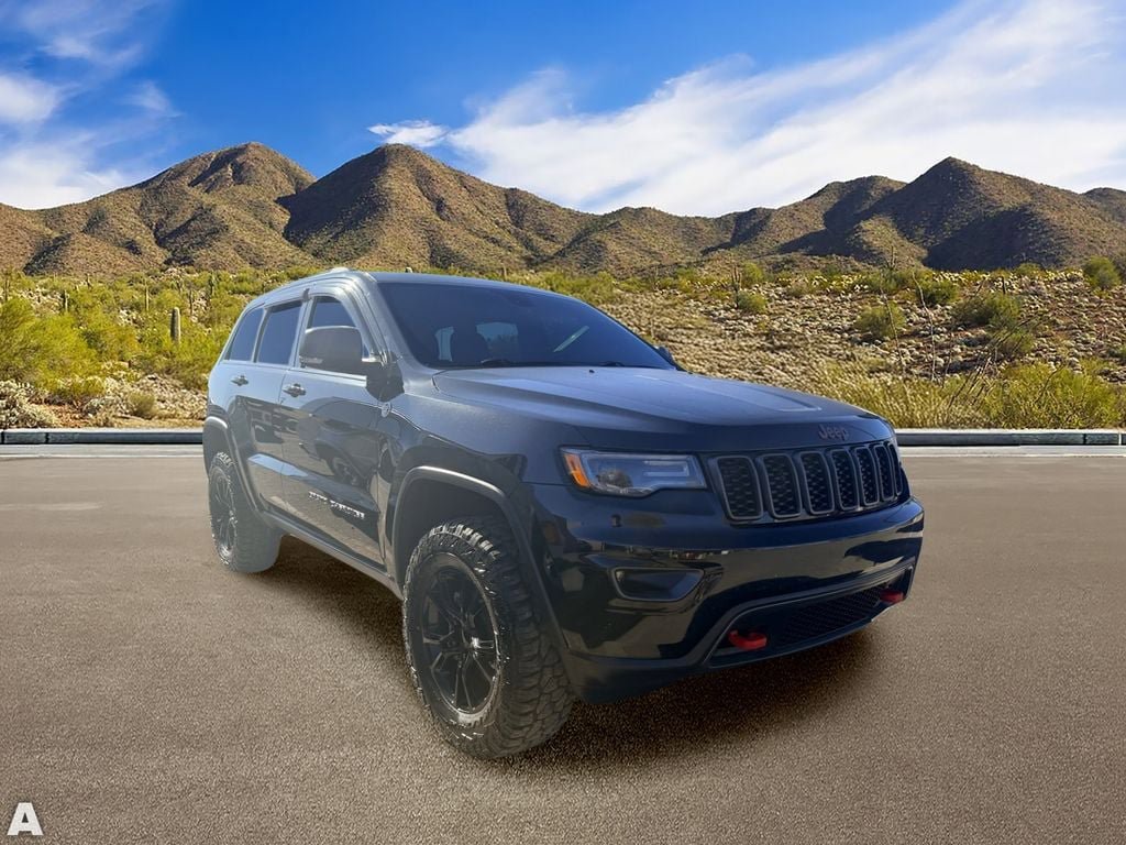 Used 2018 Jeep Grand Cherokee Trailhawk w/ Trailhawk Luxury Group AWD/4WD image 5