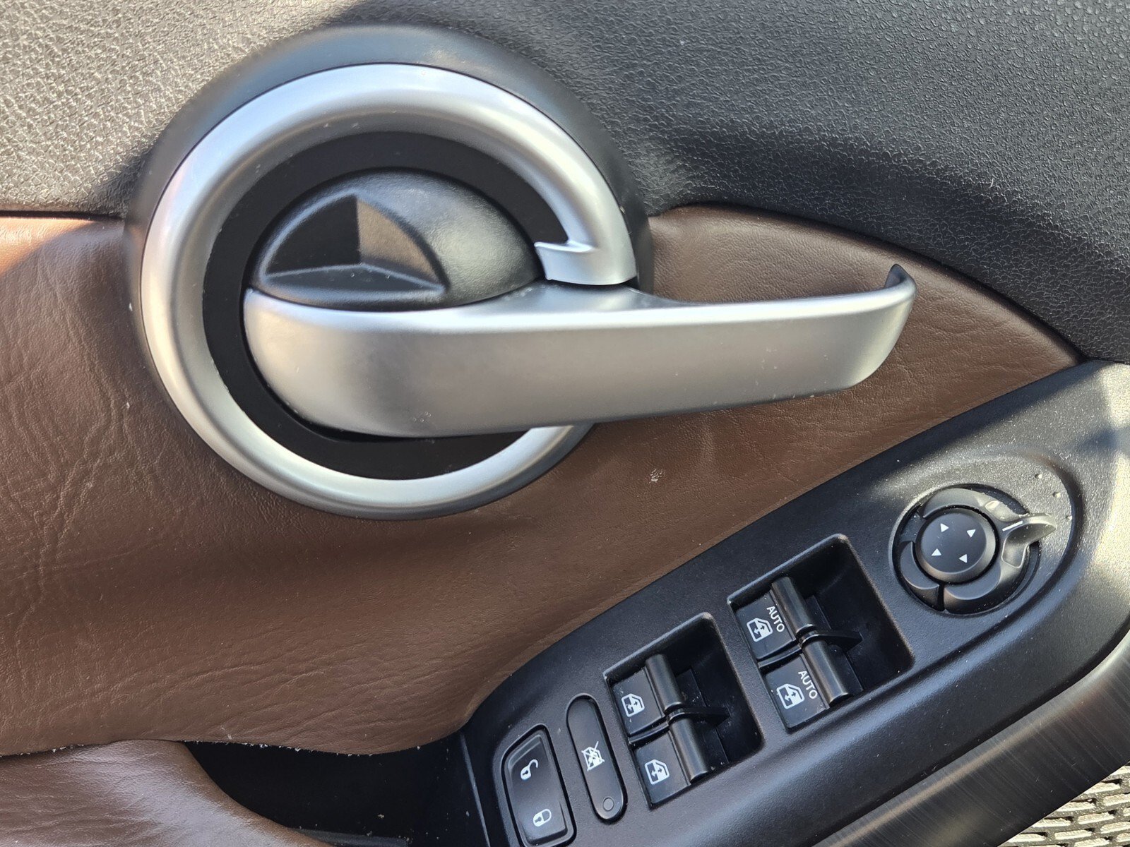 Used 2017 FIAT 500X Lounge w/ Lounge Premium Package (FWD) image 14