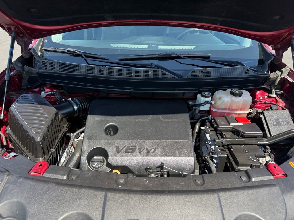 Used 2019 Chevrolet Traverse LT FWD image 20