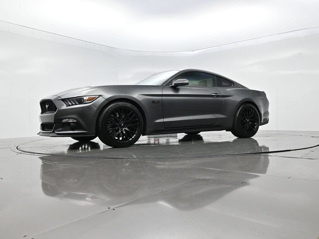 Used 2017 Ford Mustang GT Premium w/ GT Performance Package RWD image 44