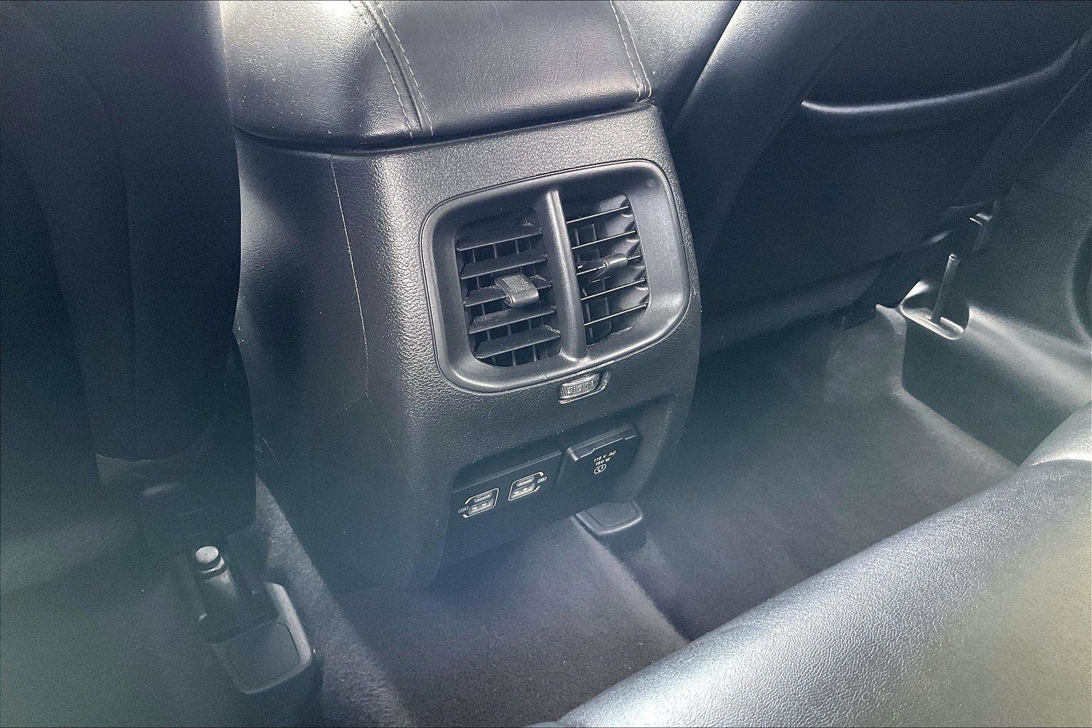 Used 2023 Jeep Cherokee Altitude Lux AWD/4WD image 31