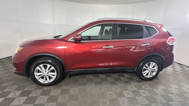 Used 2015 Nissan Rogue SV AWD/4WD image 6