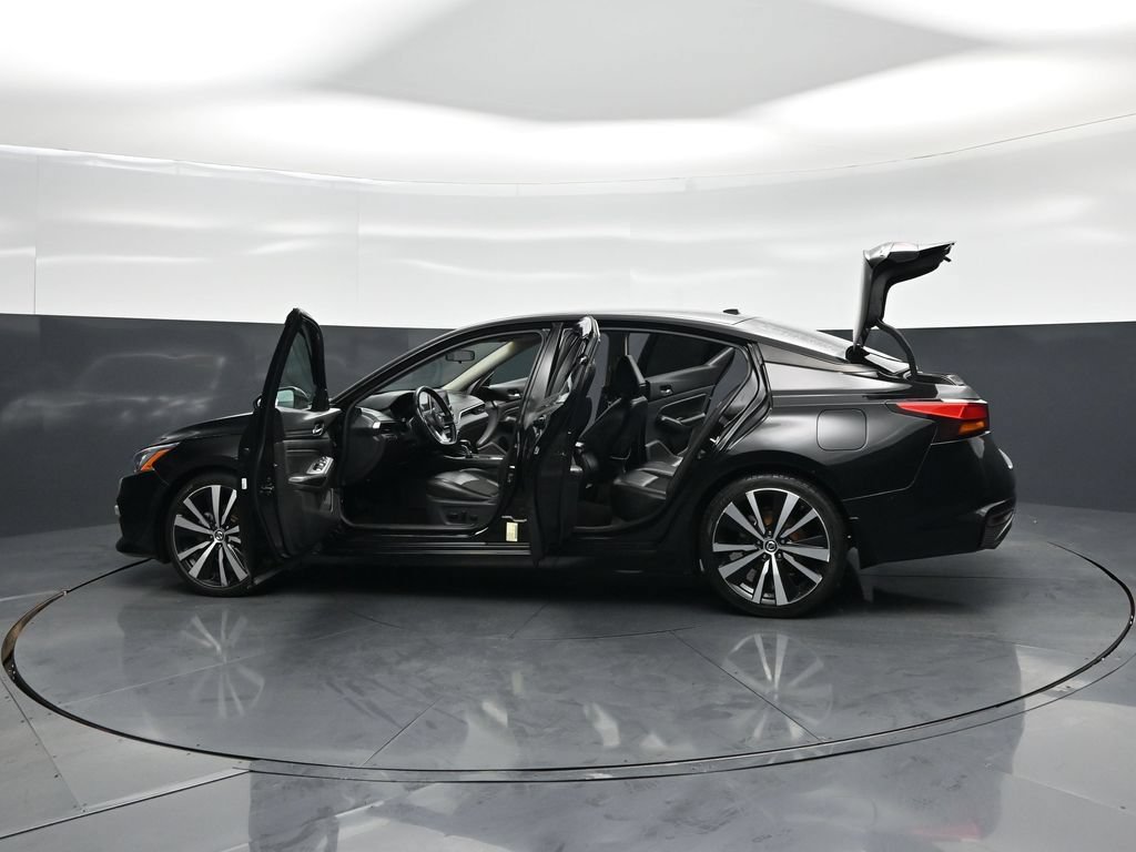 Used 2019 Nissan Altima 2.5 SR w/ SR Premium Package FWD image 37
