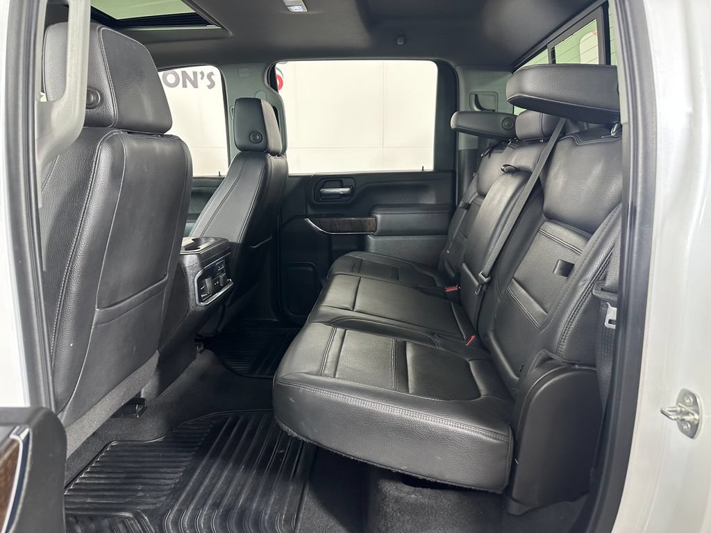 Used 2021 GMC Sierra 3500 Denali w/ Denali Ultimate Package AWD/4WD image 19