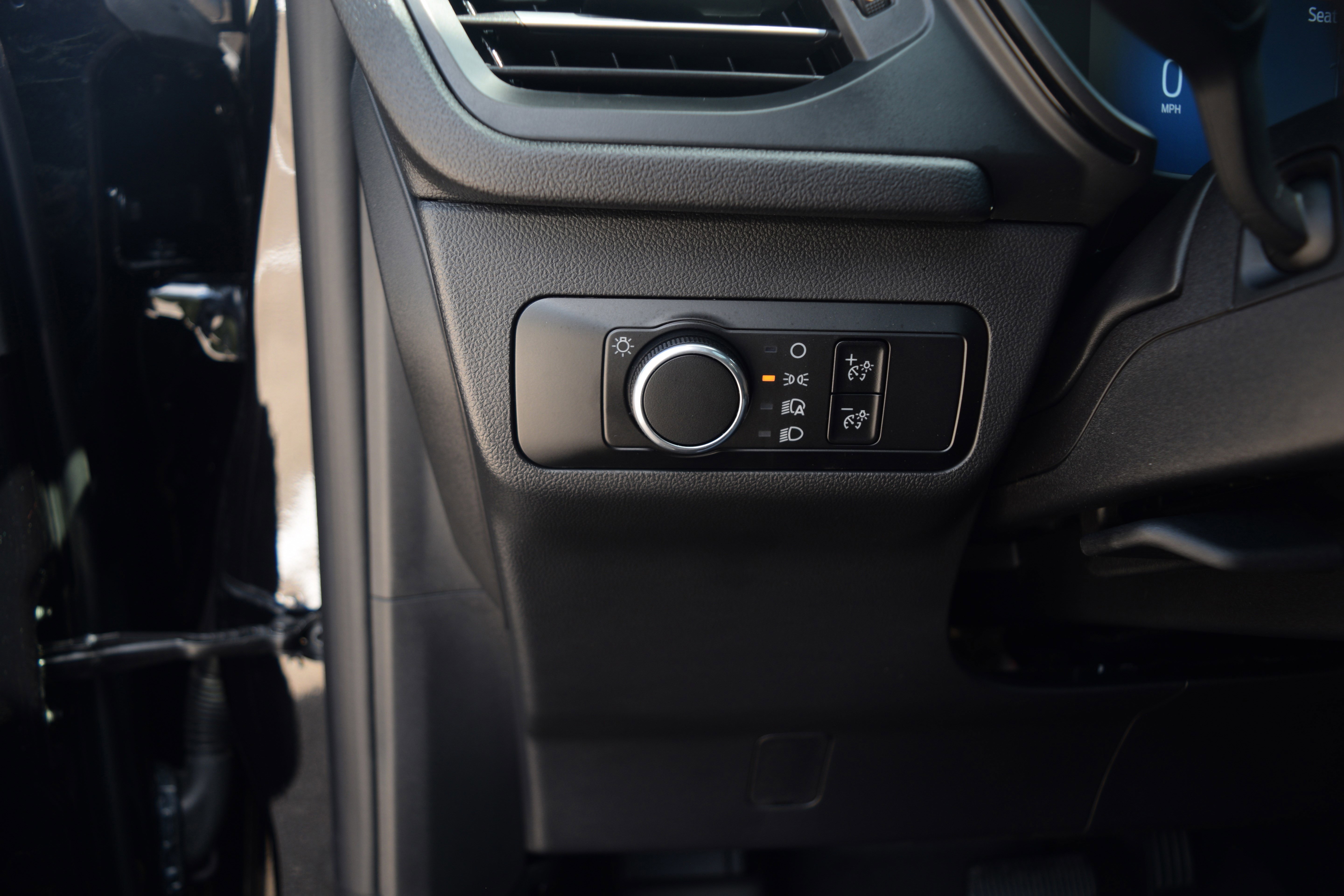 Used 2025 Ford Escape ST-Line w/ Tech Pack #1 image 7