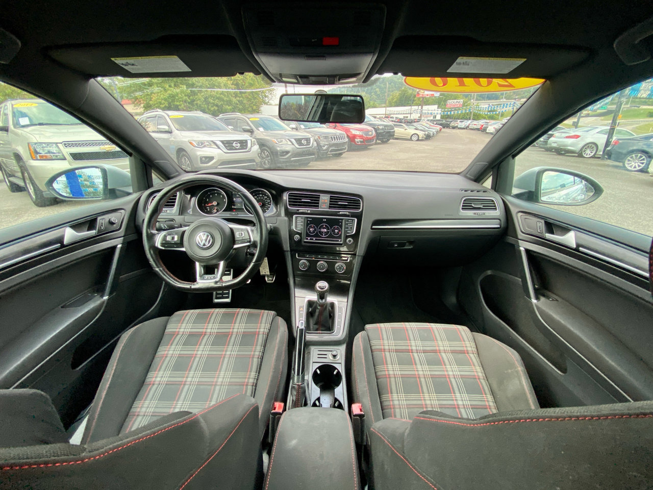 Used 2016 Volkswagen GTI S image 14