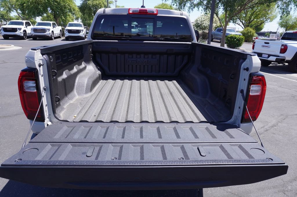 New 2026 GMC Canyon AT4 w/ LPO, Off Road Lift Package AWD/4WD image 8