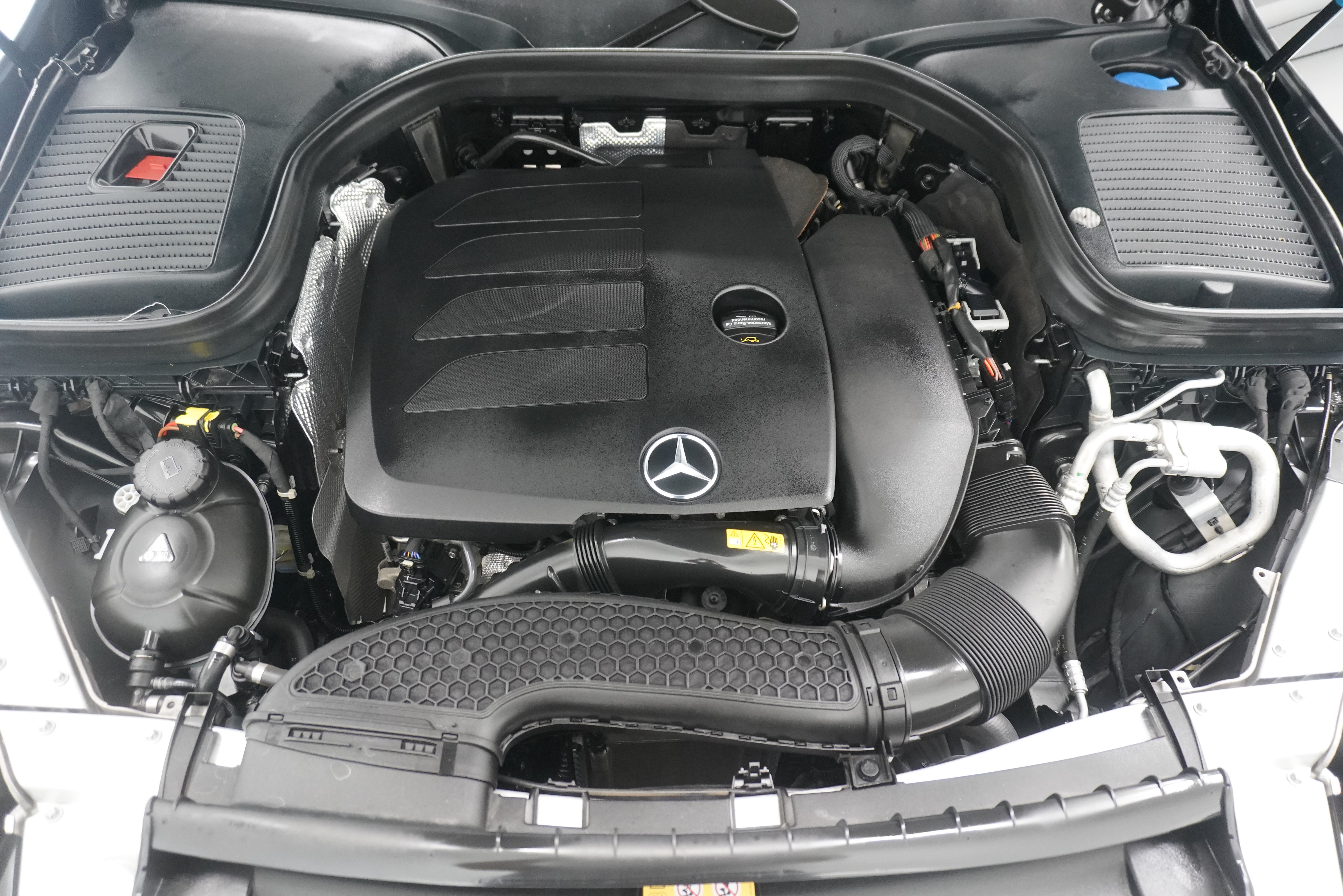 Used 2022 Mercedes-Benz GLC 300 image 30
