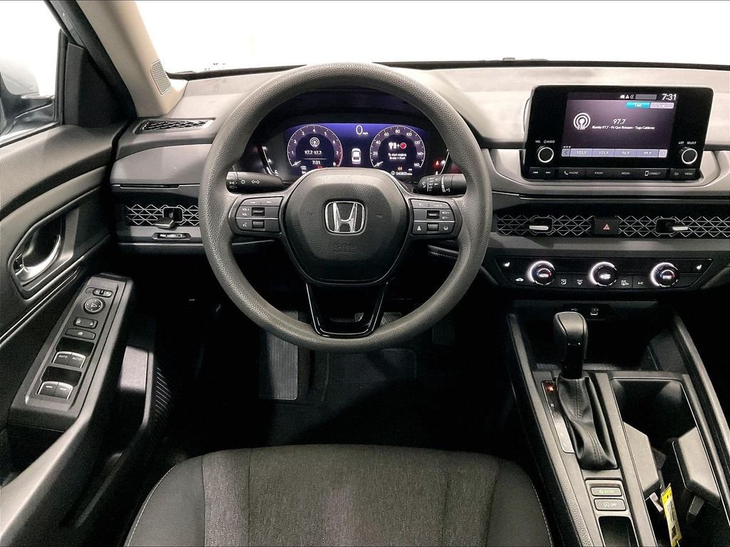 Used 2024 Honda Accord EX image 17