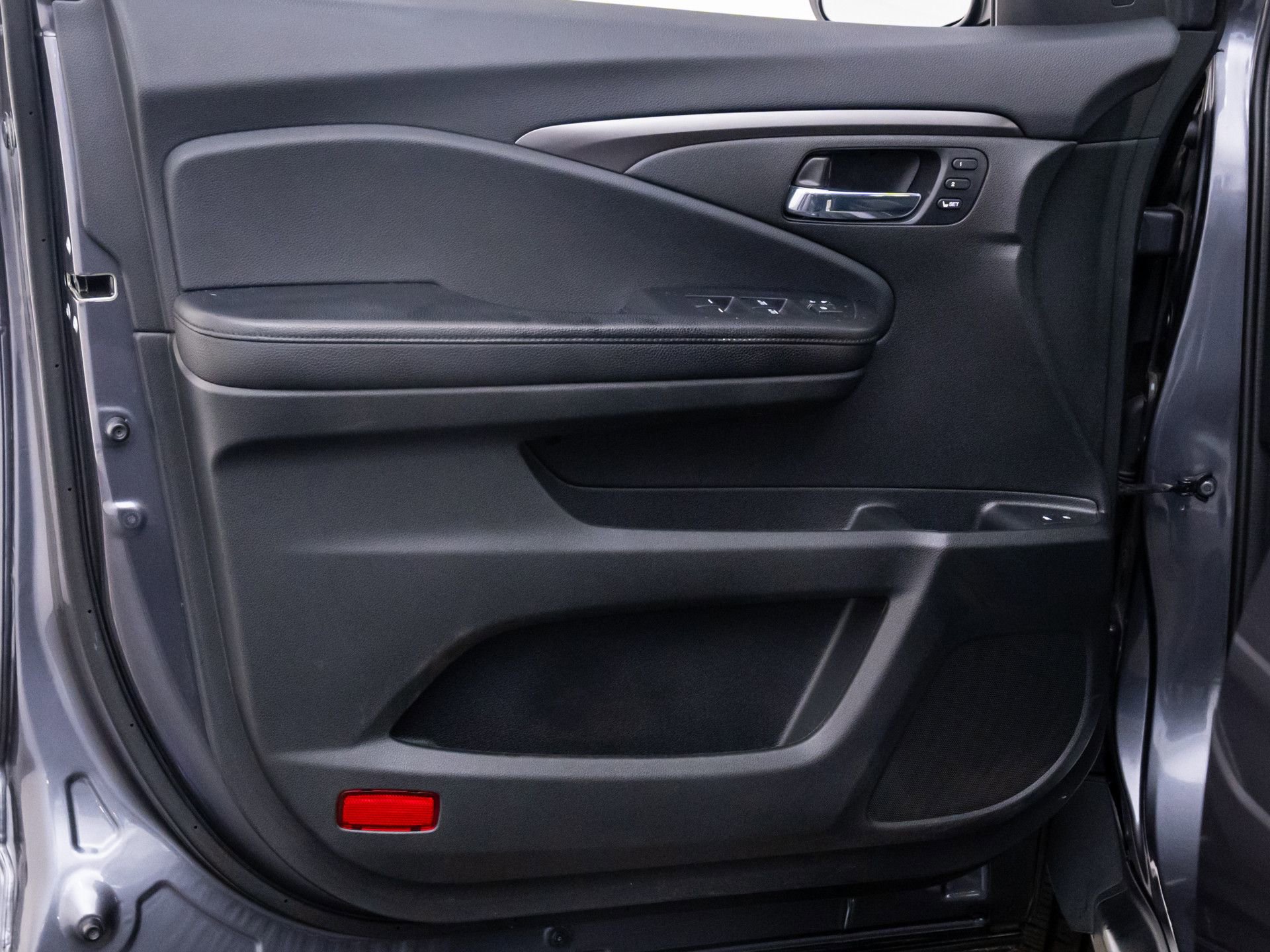 Used 2019 Honda Passport EX-L image 12