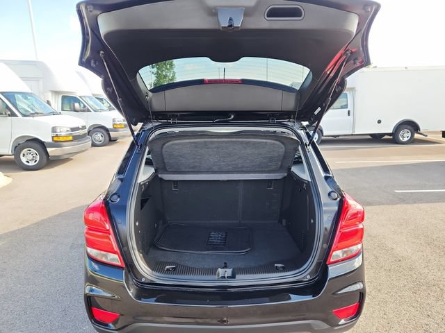 Used 2019 Chevrolet Trax LT w/ LT Convenience Package FWD image 31