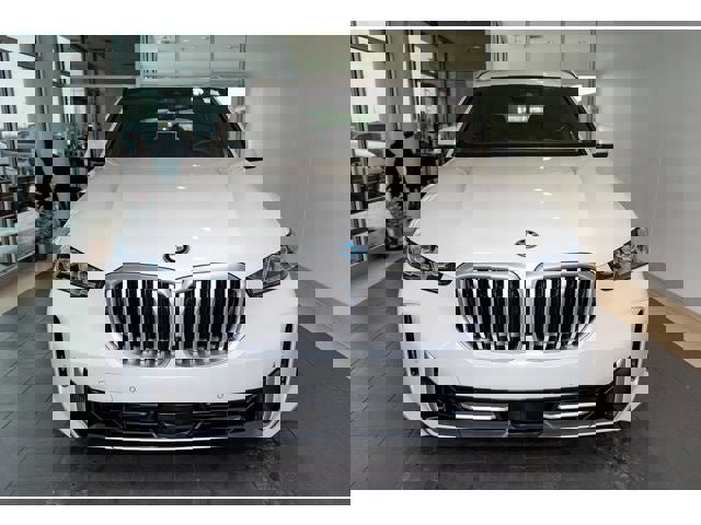 New 2026 BMW X5 xDrive50e w/ Premium Package image 42