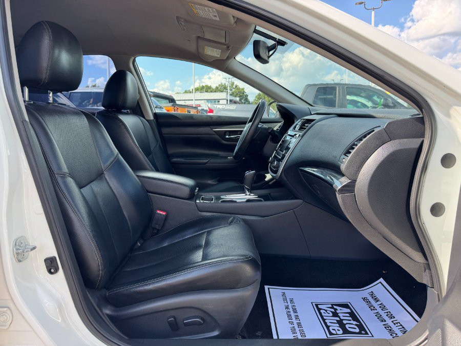 Used 2018 Nissan Altima 2.5 SL FWD image 17