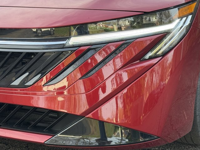 New 2026 Nissan Sentra SV w/ SV Convenience Package FWD image 20