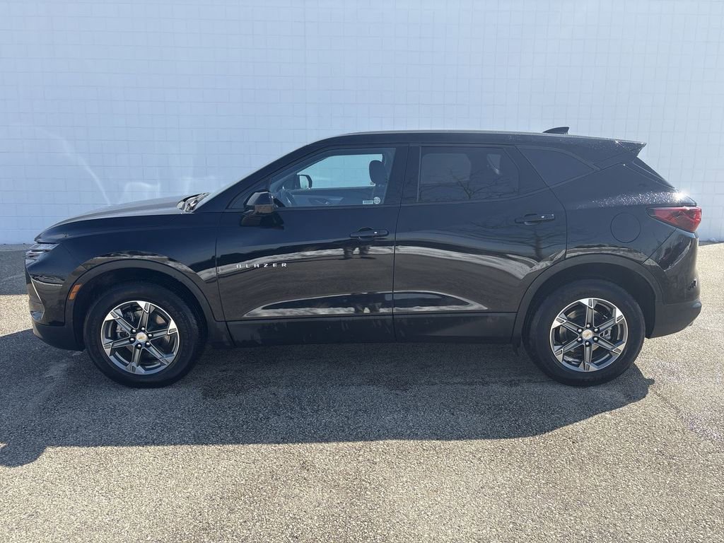 Certified 2025 Chevrolet Blazer LT image 10