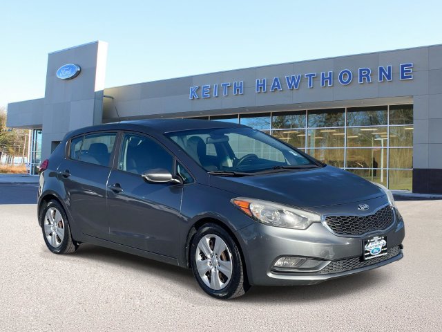 Used 2016 Kia Forte LX FWD image 1