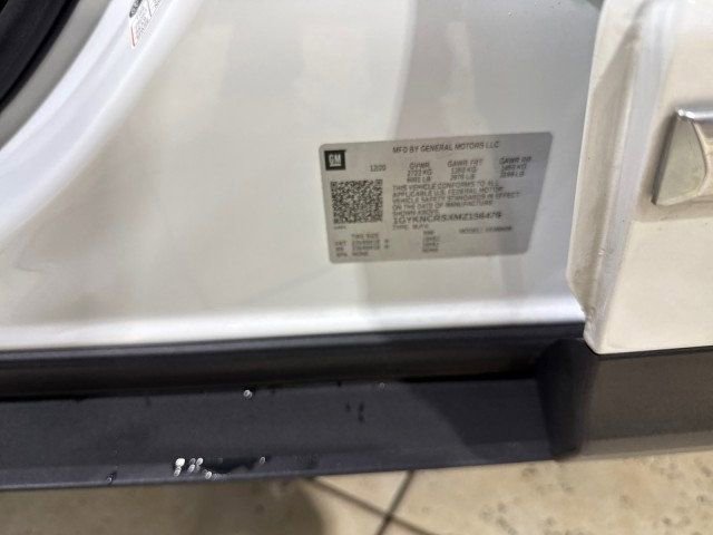 Used 2021 Cadillac XT5 Premium Luxury w/ LPO, Floor Liner Package image 32