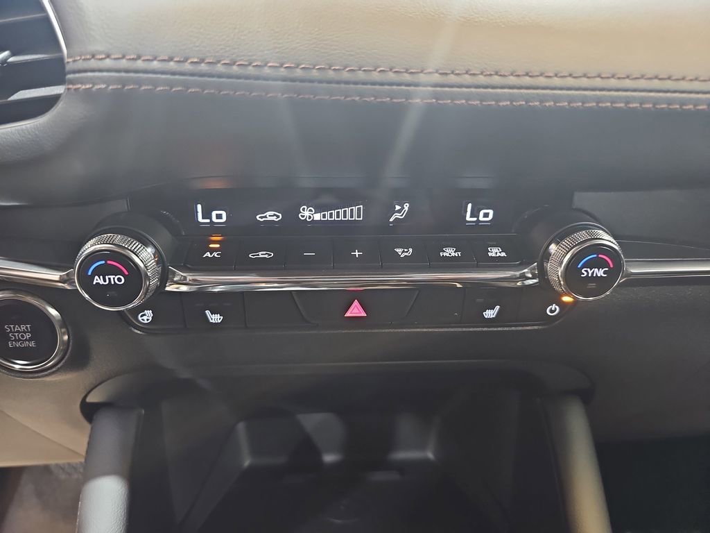 New 2026 MAZDA MAZDA3 2.5 Turbo Sedan w/Premium Plus image 25