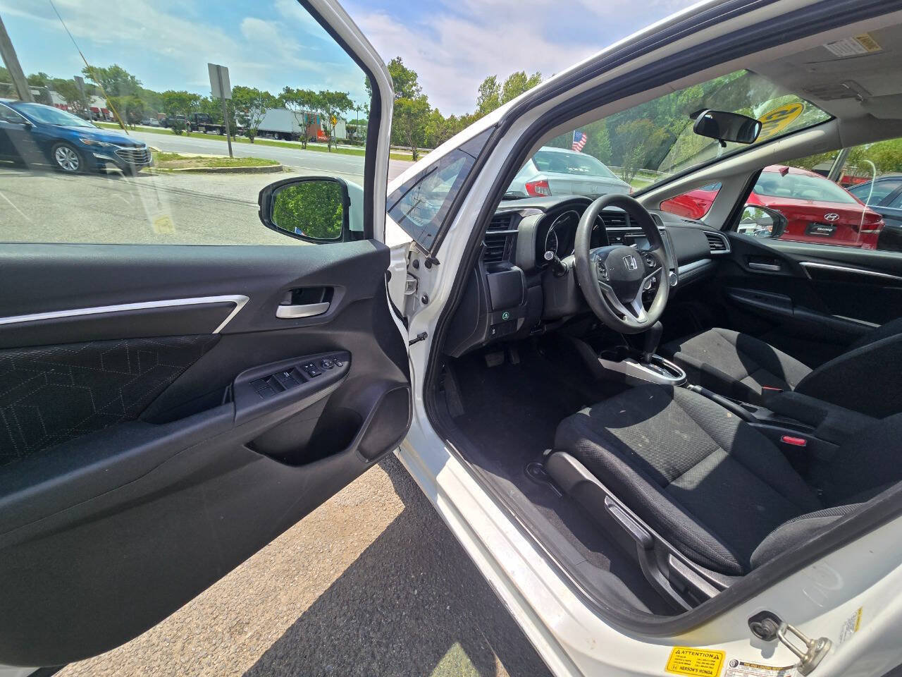 Used 2015 Honda Fit EX image 16