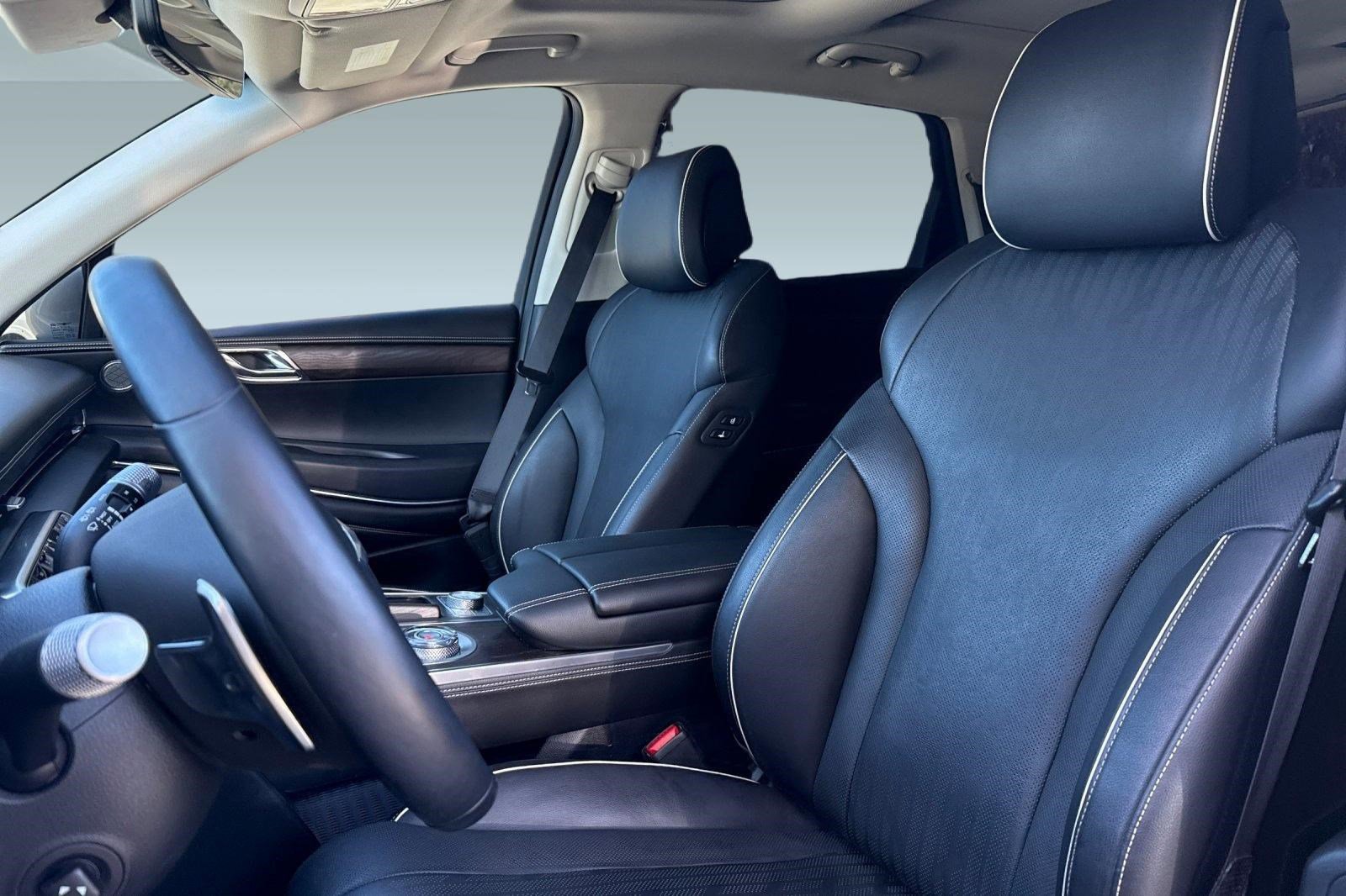 Used 2023 Genesis GV80 3.5T w/ Advanced Package image 5