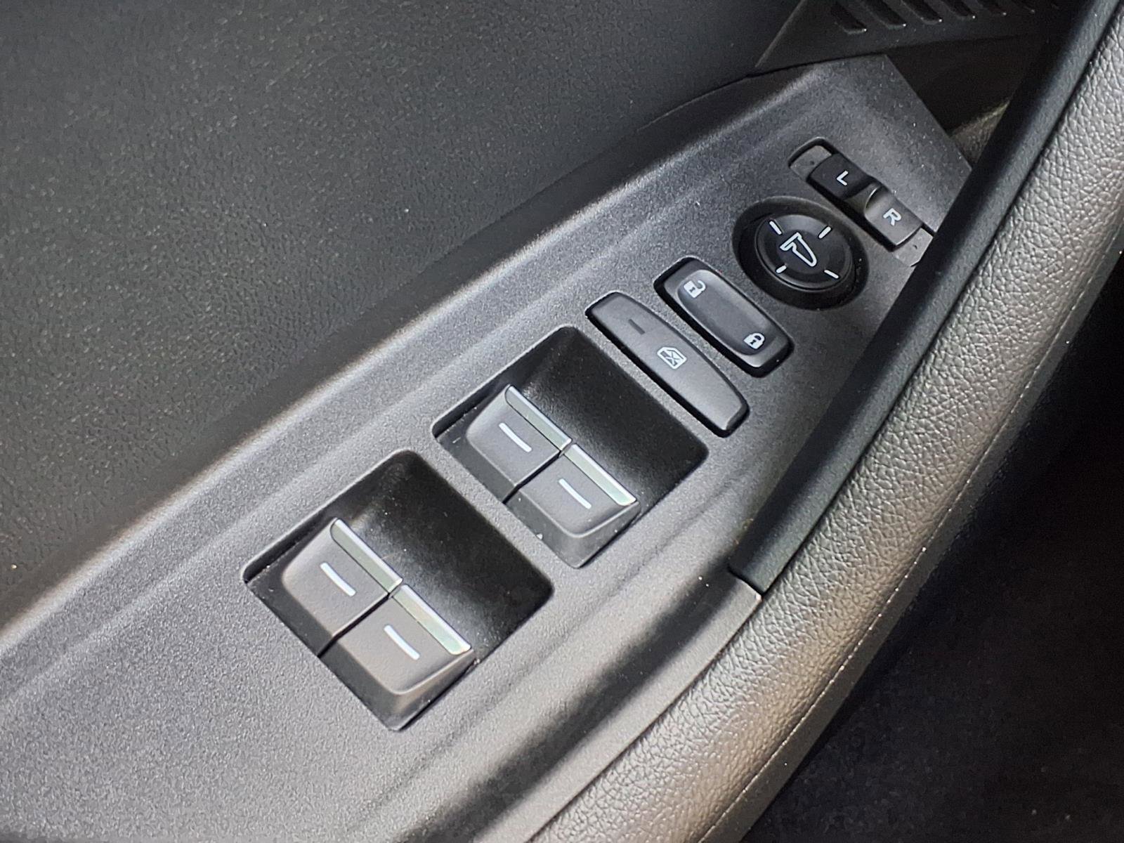 Used 2023 Acura TLX image 11