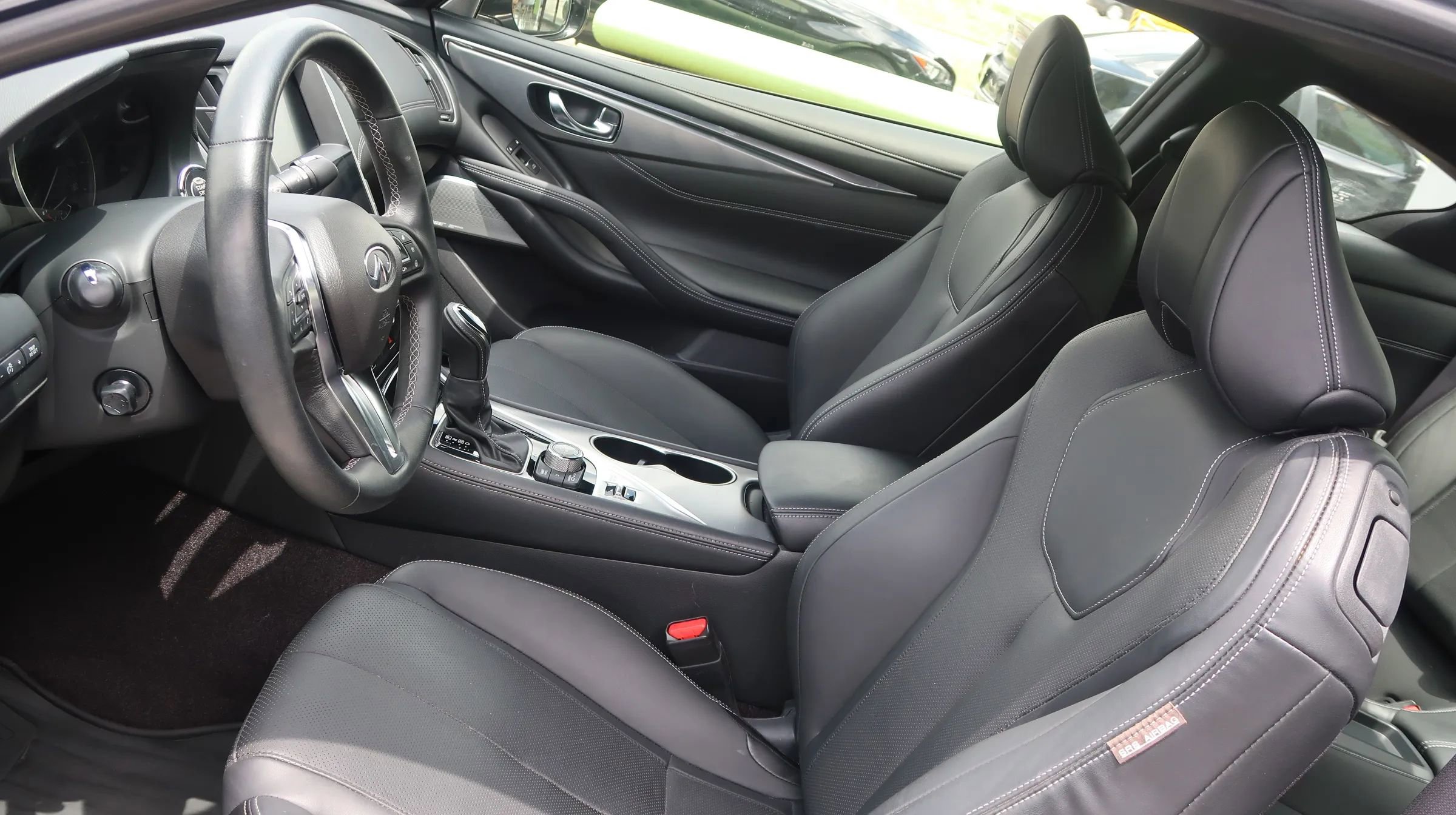 Used 2021 INFINITI Q60 3.0t Luxe w/ Essential Package RWD image 16