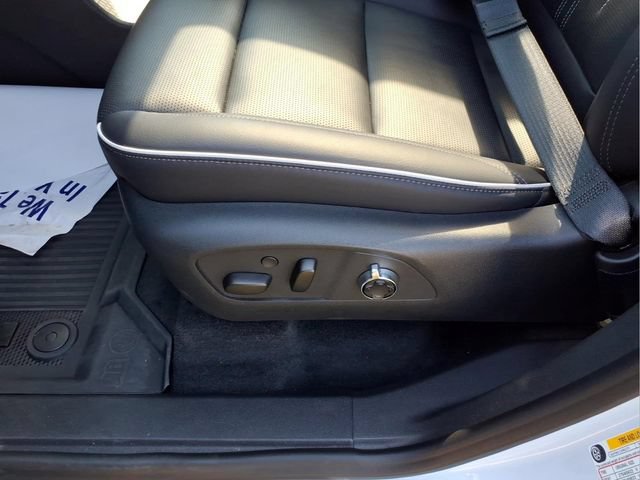 Used 2026 Buick Enclave Avenir w/ Super Cruise Package AWD/4WD image 18