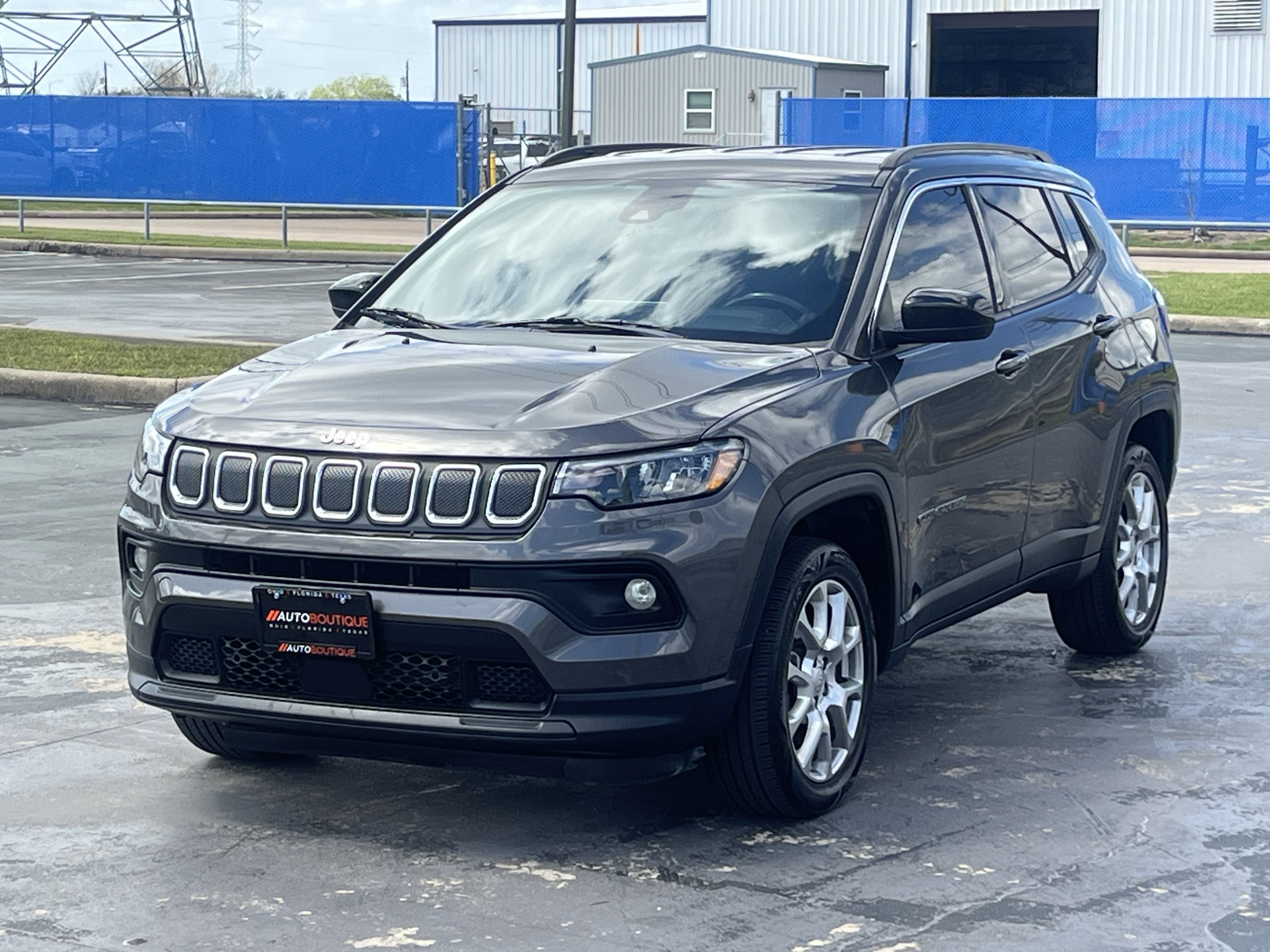 Used 2022 Jeep Compass Latitude AWD/4WD image 5