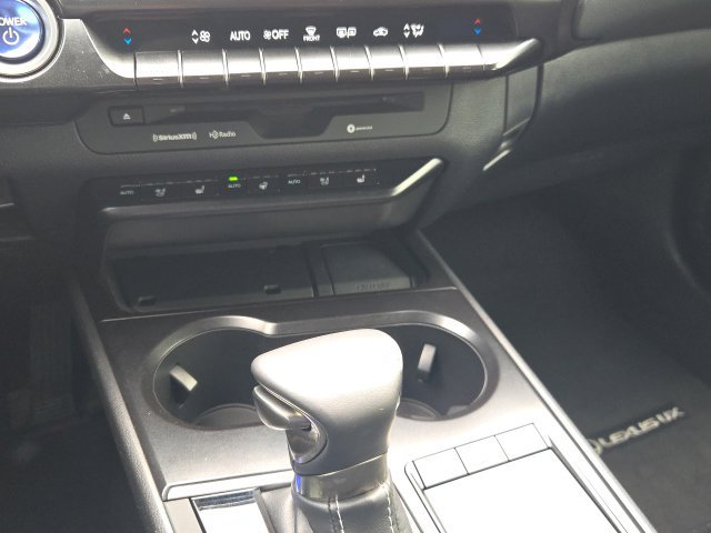 Used 2019 Lexus UX 250h w/ Premium Package AWD/4WD image 16