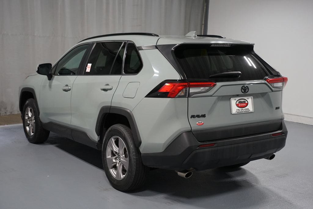 Used 2022 Toyota RAV4 XLE w/ Convenience Package FWD image 6