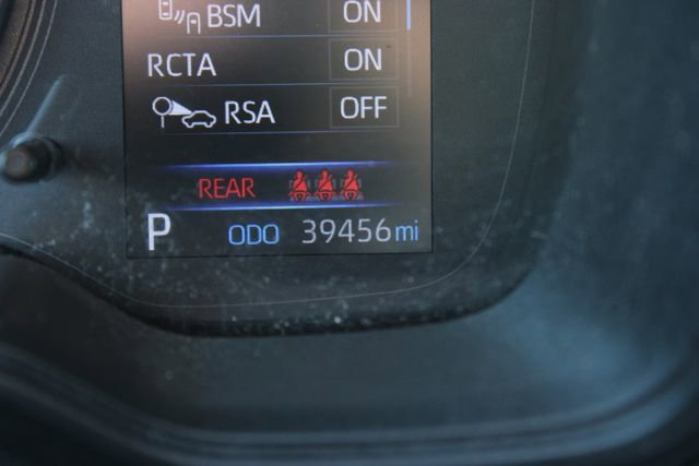 Used 2022 Toyota Corolla Cross LE FWD image 19