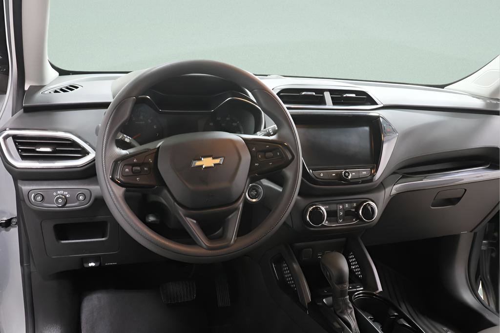 Used 2023 Chevrolet TrailBlazer LT w/ LPO, Blackout Package image 8