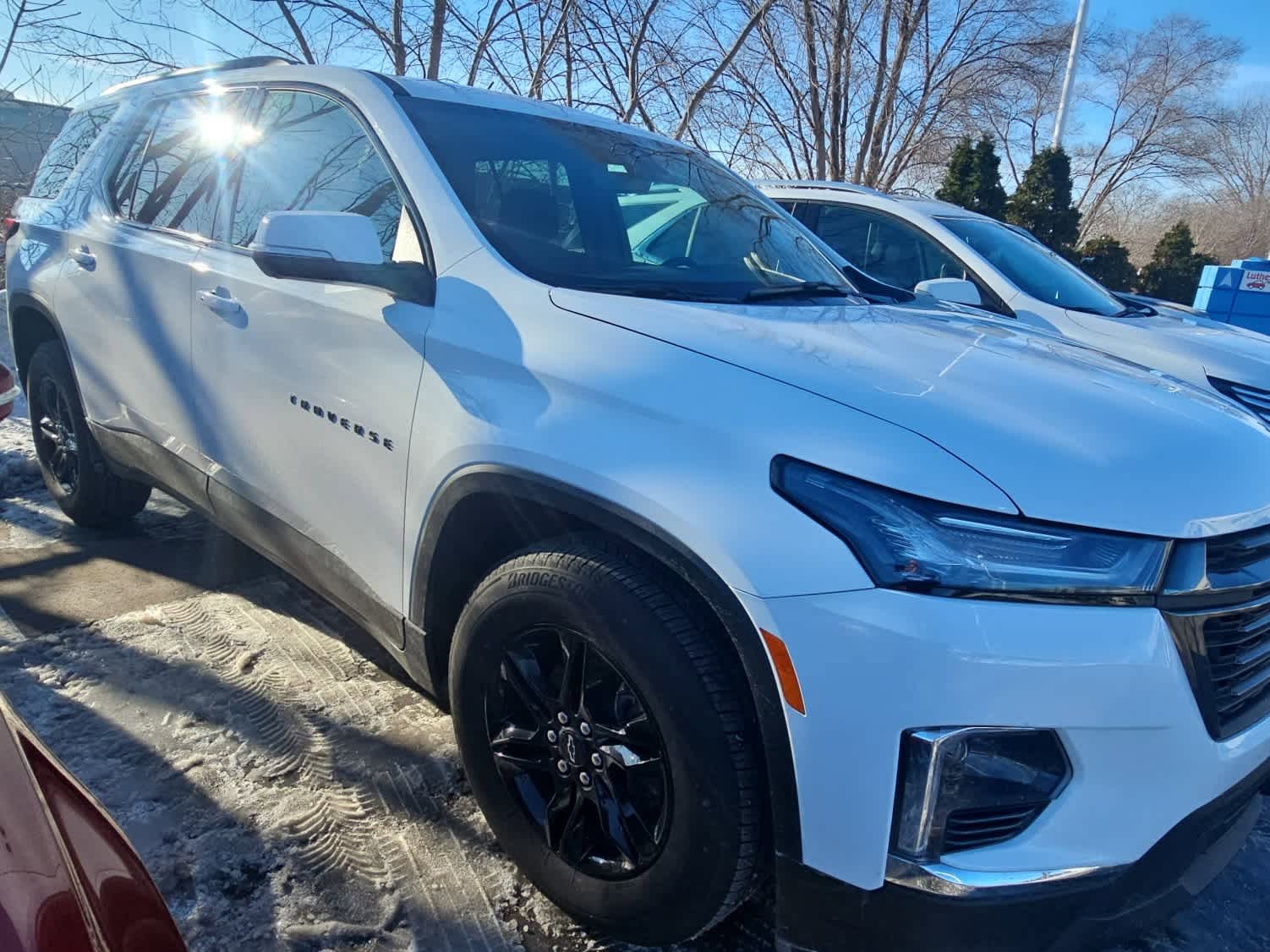 Used 2023 Chevrolet Traverse LT w/ Midnight/Sport Edition video 2