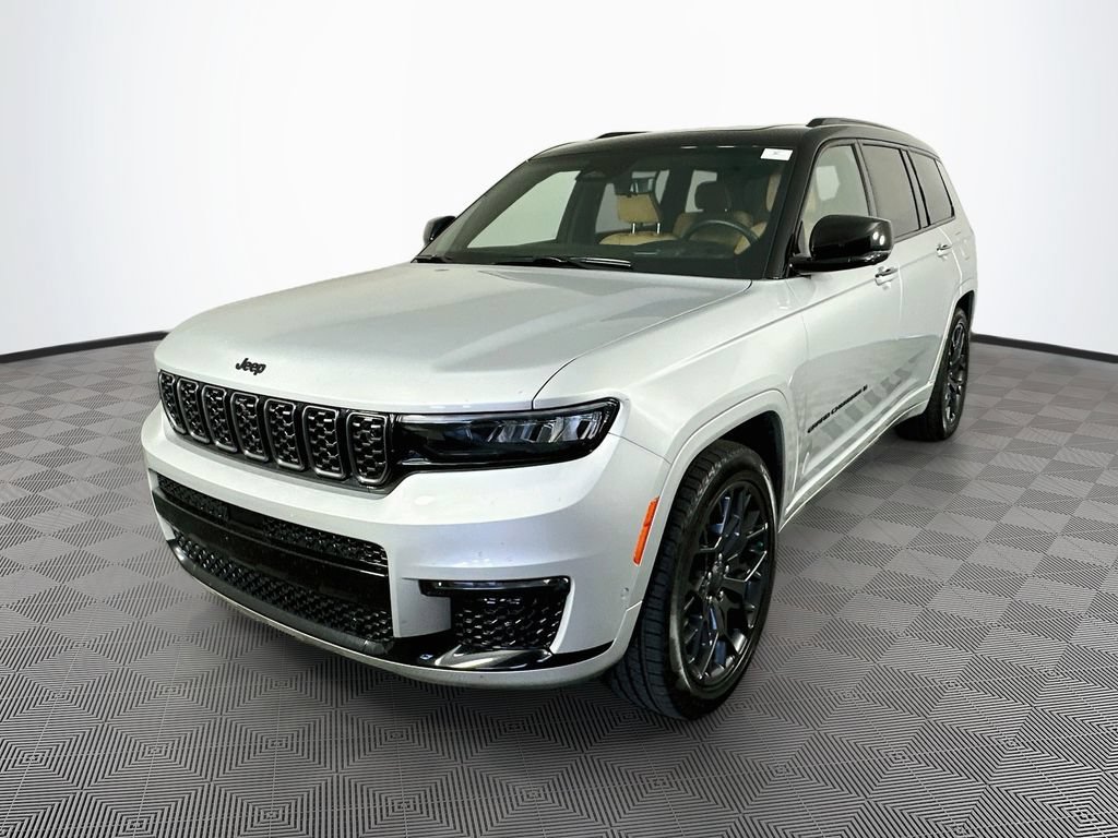 Certified 2025 Jeep Grand Cherokee L Summit AWD/4WD image 6