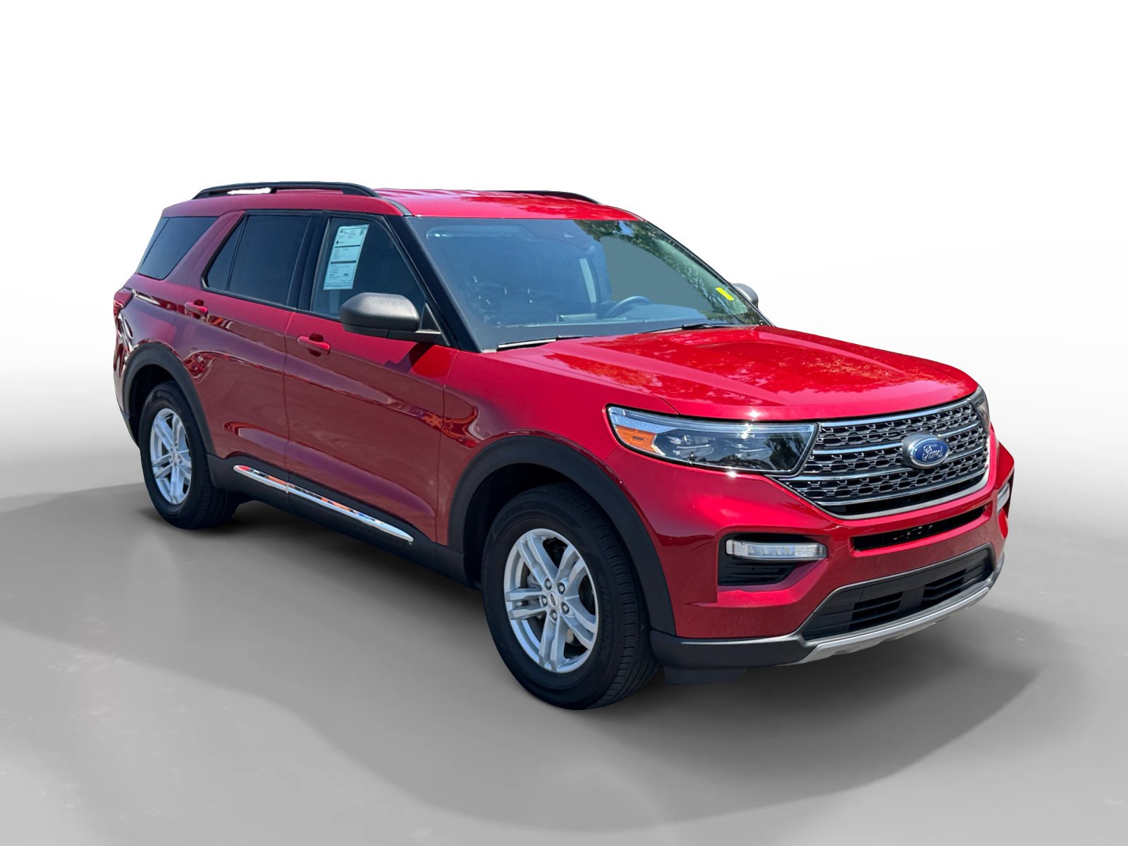 Certified 2023 Ford Explorer XLT w/ Equipment Group 202A RWD image 7