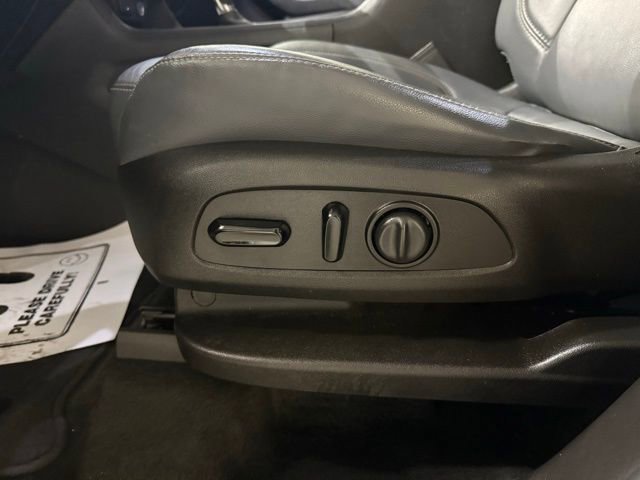 Used 2018 Chevrolet Traverse LT image 10