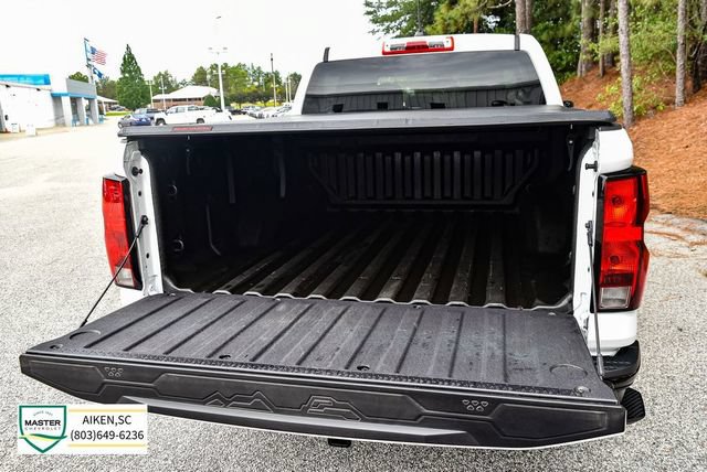 Used 2024 Chevrolet Colorado Trail Boss w/ Advanced Trailering Package AWD/4WD image 5