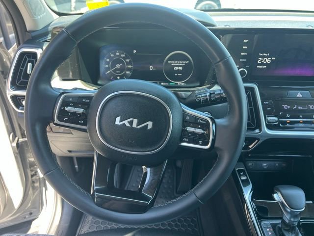 Used 2023 Kia Sorento SX FWD image 10