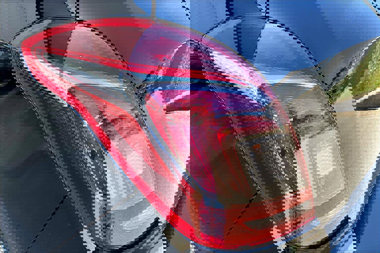 Used 2020 Buick Encore Preferred image 28