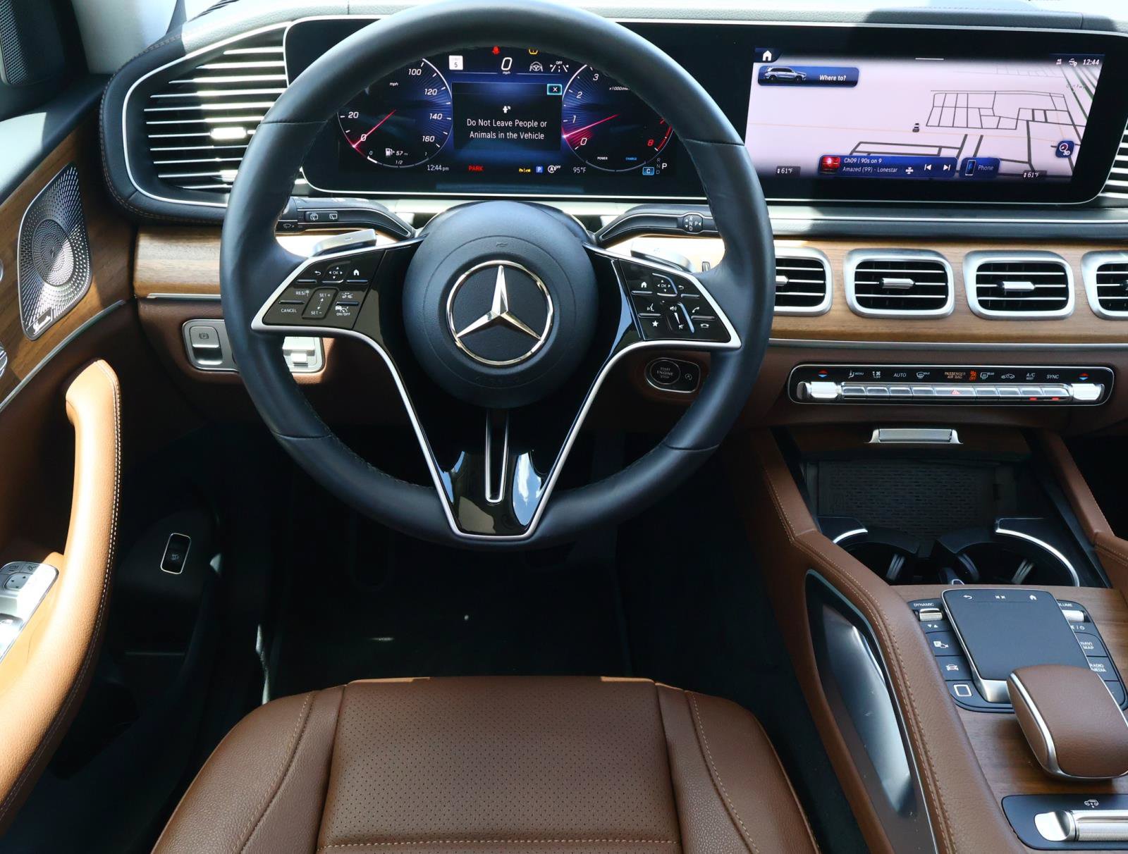 Used 2026 Mercedes-Benz GLS 450 4MATIC image 10