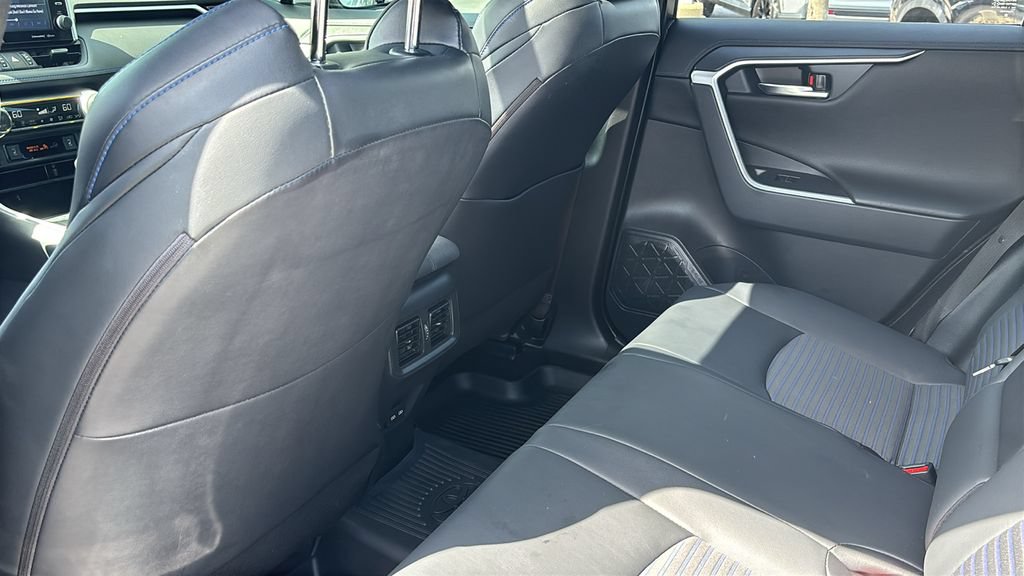 Used 2022 Toyota RAV4 XSE w/ XSE Grade Weather Package AWD/4WD image 31