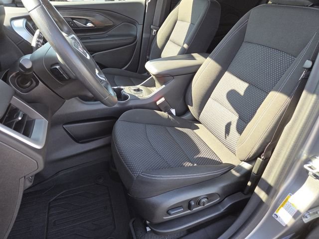 Used 2024 GMC Terrain SLE w/ Driver Convenience Package FWD image 33