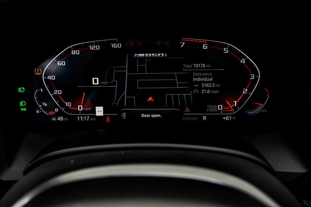 Used 2023 BMW M850i xDrive Coupe image 30