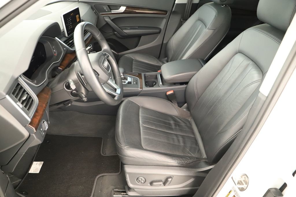Used 2018 Audi Q5 2.0T Premium Plus w/ Premium Plus Package AWD/4WD image 21