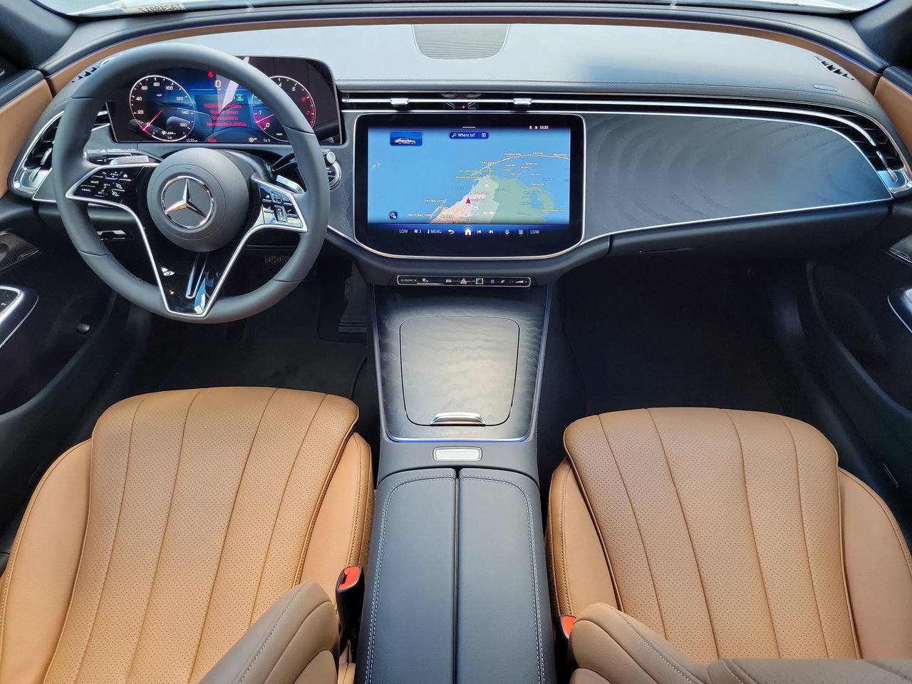 New 2026 Mercedes-Benz E 450 4MATIC Sedan image 15