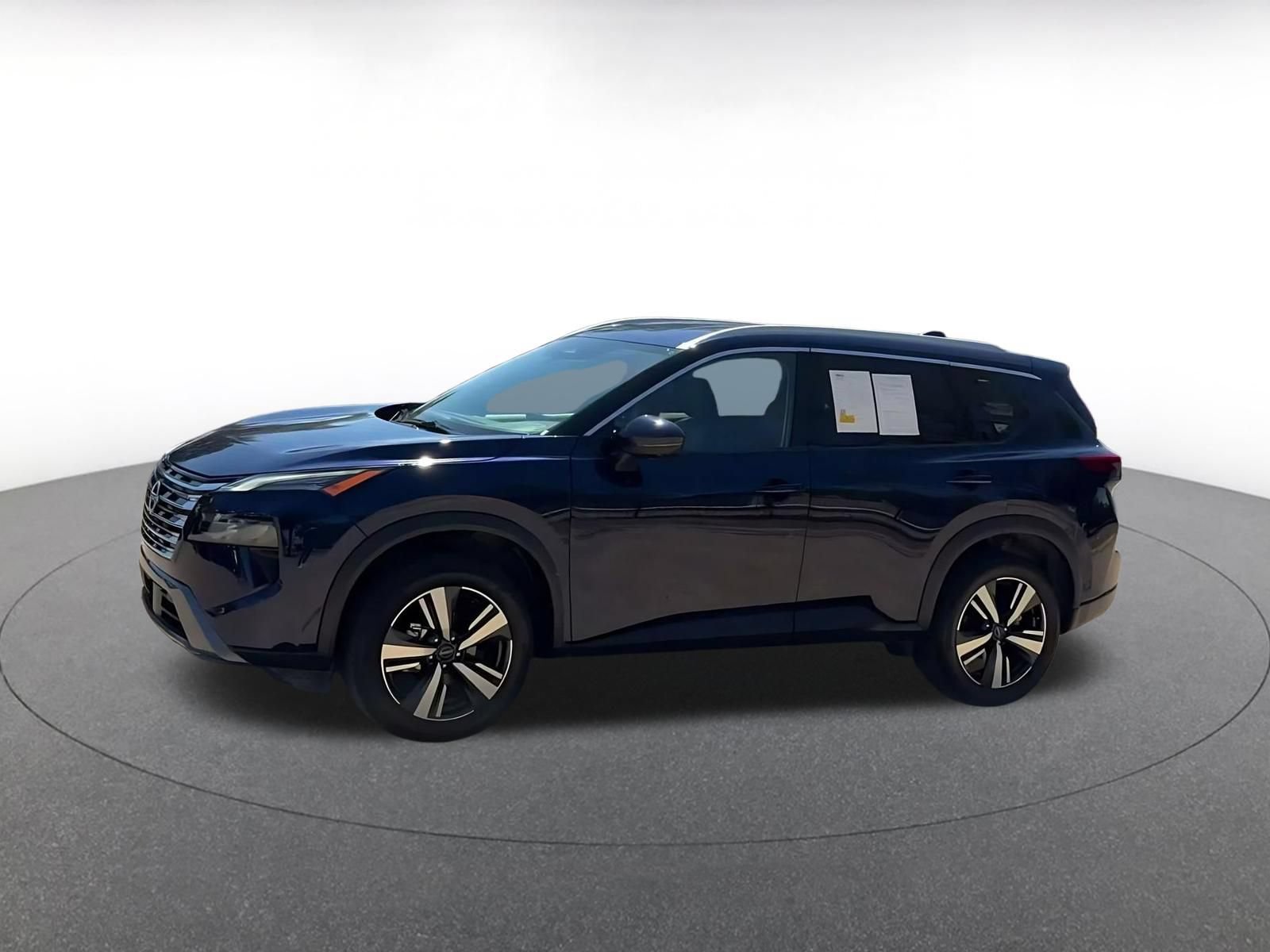 Used 2026 Nissan Rogue SL FWD image 7
